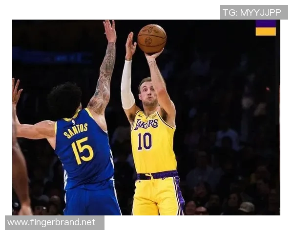 湖人本赛季三节结束领先的比赛，战绩达到25胜0负